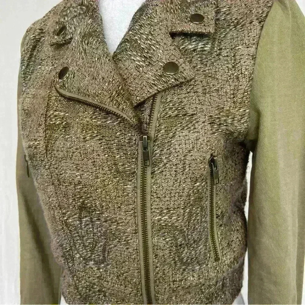 MinkPink olive, tan and metallic lined jacket with zipper detail. - Picture 7 of 16